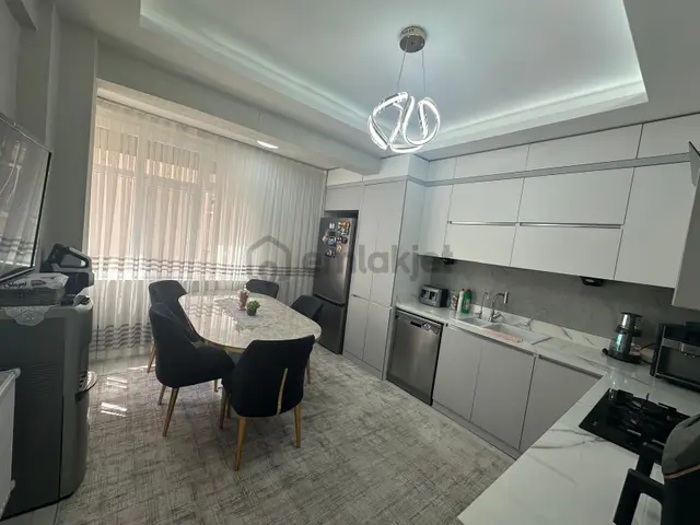 Yazırda Emsalsiz 3+1 Full + Full Yapılı Satılık Daire 2