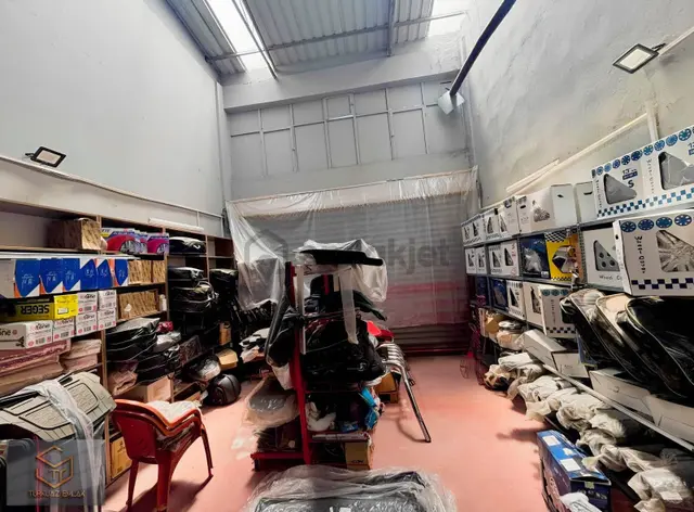 Devren Satılık Oto Aksesuar Akü Dükkanı 2
