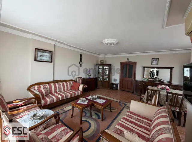 Esc'den Yeni Mahallede Merkezi Konumda 3+1 Satılık Daire Esc2485 2