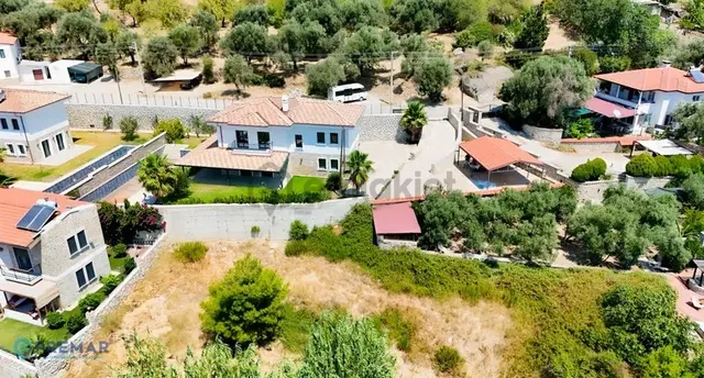 Premar Datça Emecikte 4+1 Havuzlu Otoparklı Kiralık Özel Villa 2