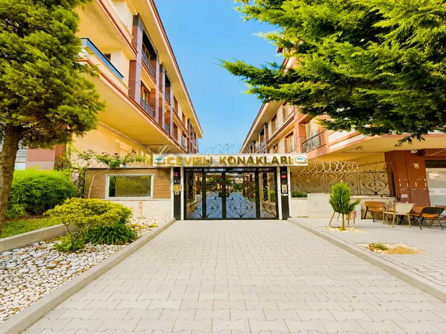 Kavaklı'da Site İçi Geniş Metrekareli 3+1 Satılık Daire 1