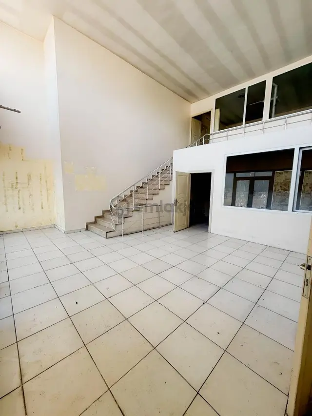 Asri Mezarlık Kiralık Karşısı 580 M2 İşyeri 2
