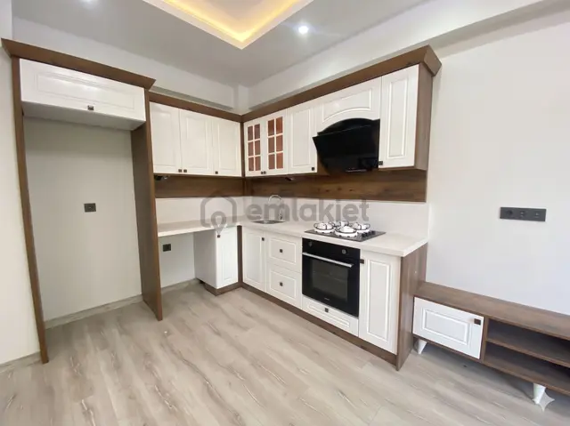 Aktif'ten Yetişen Alır Satılık Oksijen Deposu Ön Cephe Kapalı Otoparklı Harika 2+1daire 2