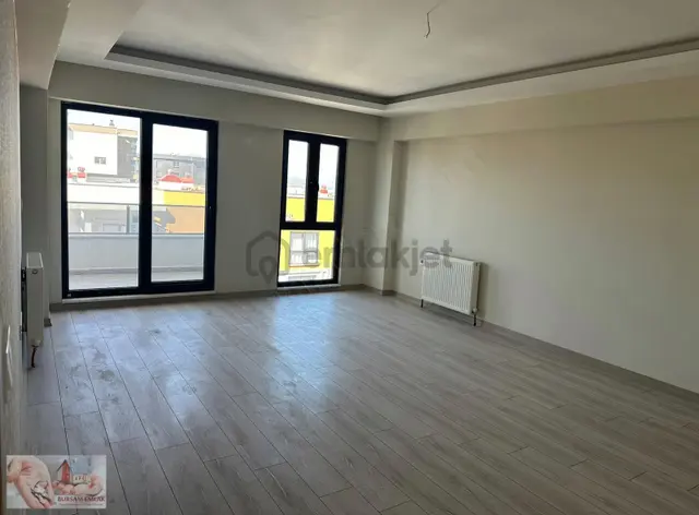 Nilüfer Fsm 'de 3+1 Oba-1 Sitesi'nde Kiralık Daire 2