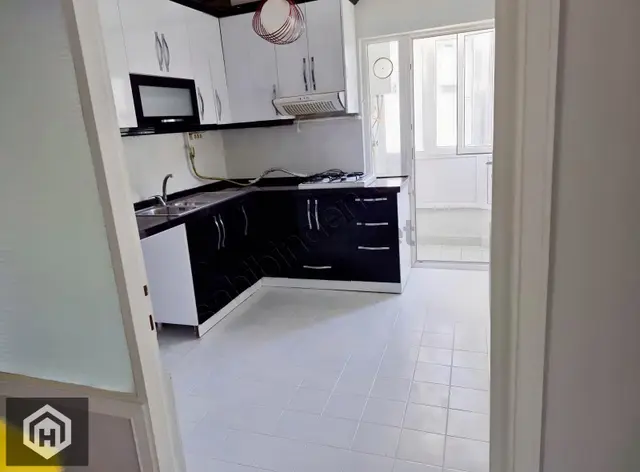 Bursa Mudanya Ömerbey Mh Kiralık 2+1 95mt2 Arakat Daire 1