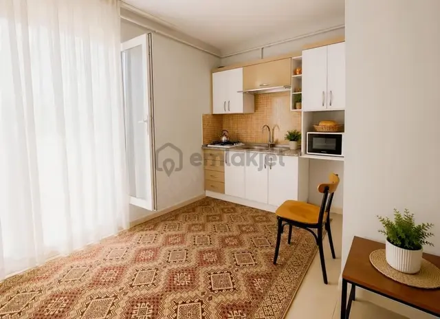 Yatırım Fırsatı!!eşyalı-kiracılı Şafak Caddesinde Daire 2