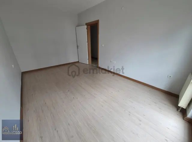 Uzman Emlak'tan Toki'de Kiralık 3+1 Daire... 2
