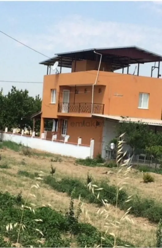 Dombaylı'da 165 M2 Satılık Villa 1