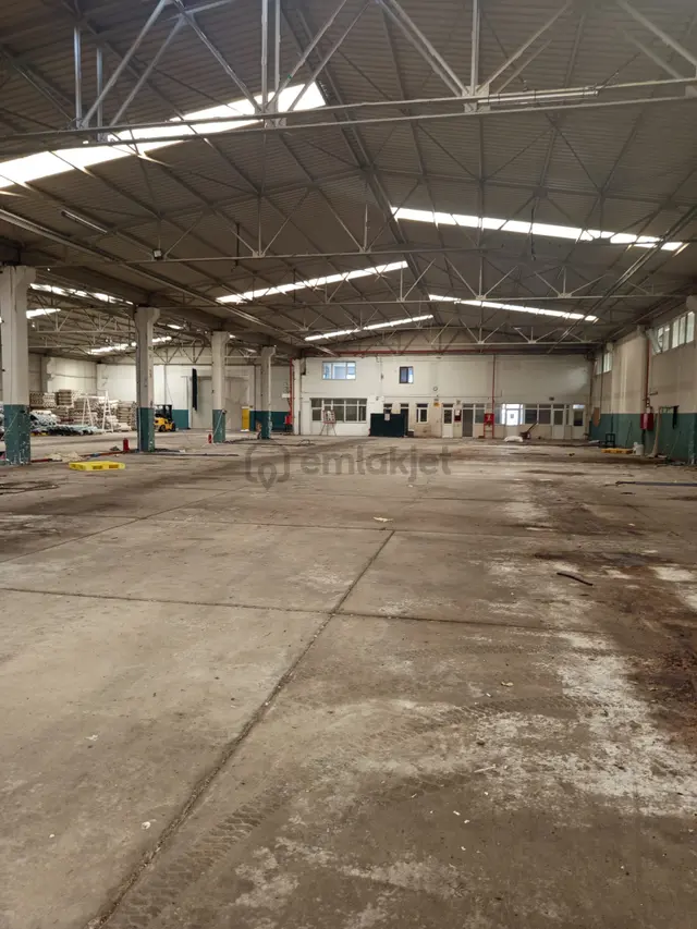 Organize Sanayi *fabrika 17598m2 Arsa 6123m2 Kapalı 1500m2 Sundurma 3,800,000usd 365m2 İdari Bina. 1