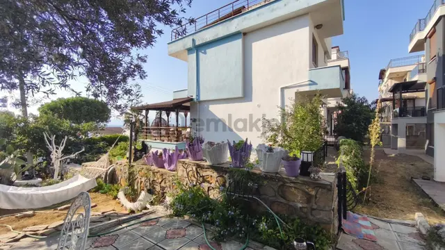 Gömeç Karaağaç'ta Köşe Konumda Deniz Manzaralı 4+1 Villa 2