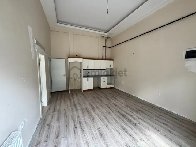 Fatih Mahallesi'nde Kiralık 1+1 Daire 1