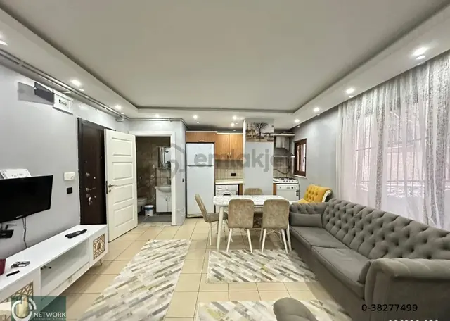 Mecidiyeköy'de Metrobüse 12 Dk Mesafede Satılık 2+1 Bahçe Katı 1