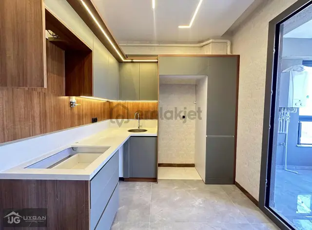 Torbalı Mah. 145m² 3+1 Gözde Konum Havuzlu Arakat Ultra Lüx 2