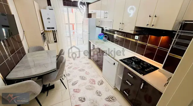 Tepe Gyd.a.ş'den İçi Masrafsız,genç Bina,2+1 Satılık Daire 1