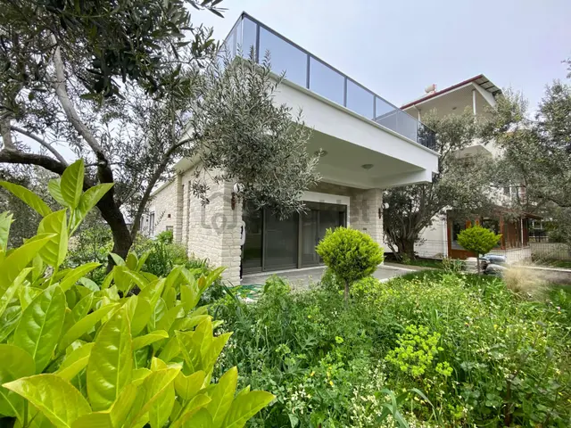 ꧁ay Emlaktan꧂güre'de Deniz Ve Dağ Manzaralı 4+1 Lüx Tek Bağımsız Villa 2