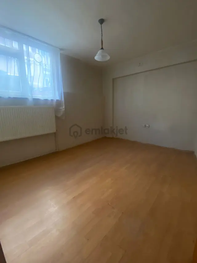 Bursa Yeni Mahallede 2+1 Amerikan Mutfak 45m2 Giriş Kat 1