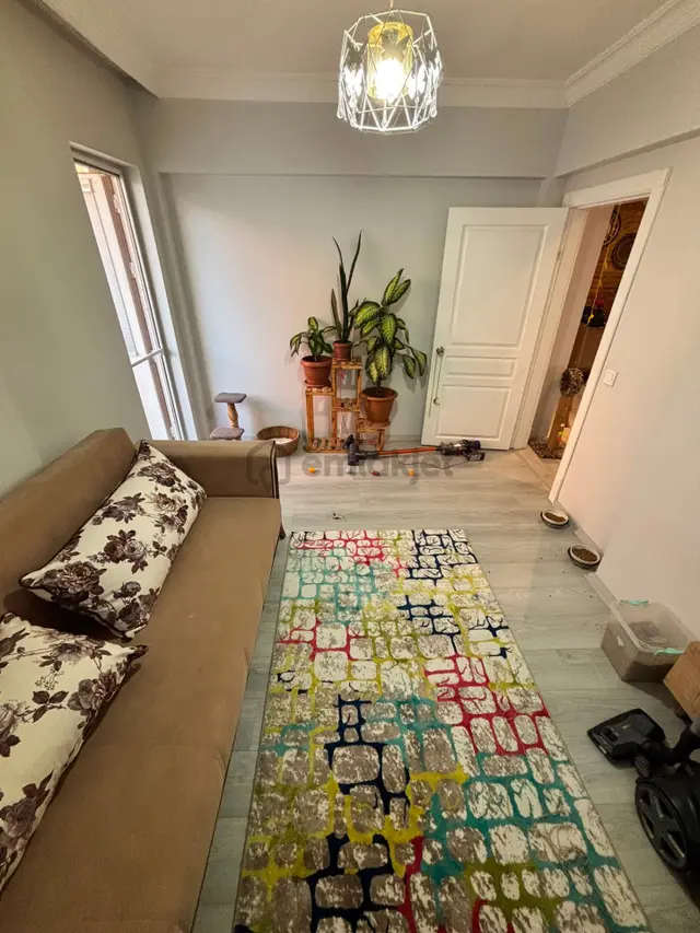Sincan Akşemsettin Köşe Başı 1.kat Yapılı Daire 2