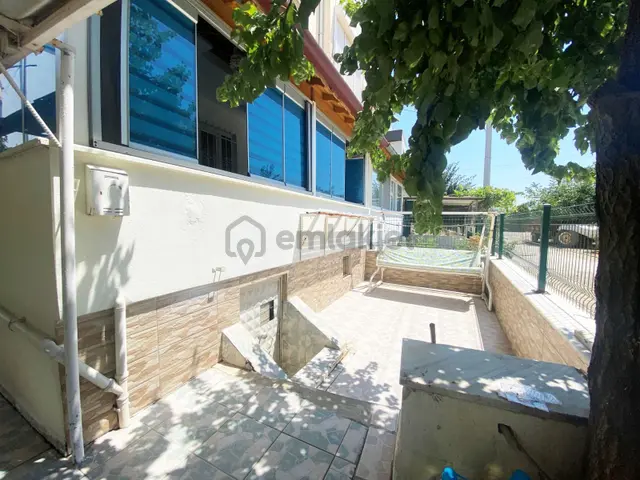 Ay Emlak'tan Öğretmenler'de Kendine Ait Bahçeli Muhteşem Konumlu Satılık 4+1 Yazlık Villa 1