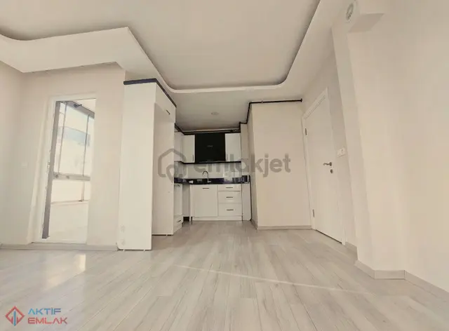 ▓aktiften 6 Yaşında Altınkumda Yüksek Kredili Ön Cephe Lüx Daire
