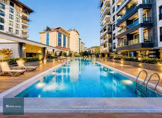 Alanya Royal Towerda İş Yerine Uygun 1+1 50 M² 1