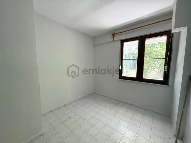 Referans'tan Akçay'da Denize 250 Mt Müstakil Tadında Ön Cephe 2+1 Daire 2