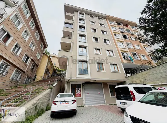 Kağıthane Metroya Yakın 1+1 Yatırımlık Daire 1