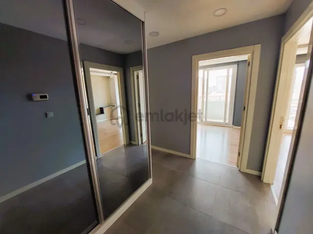 Furkan Kahyaoğlu'ndan Kanalda Sosyal Donatılı 2+1+çbanyolu Daire 2