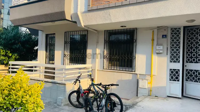 804 - (2 Kiralık3+1 Daire)akyazı Mahallesi Yaşlılar Yurdu Yanında Aynı Bina Da 1