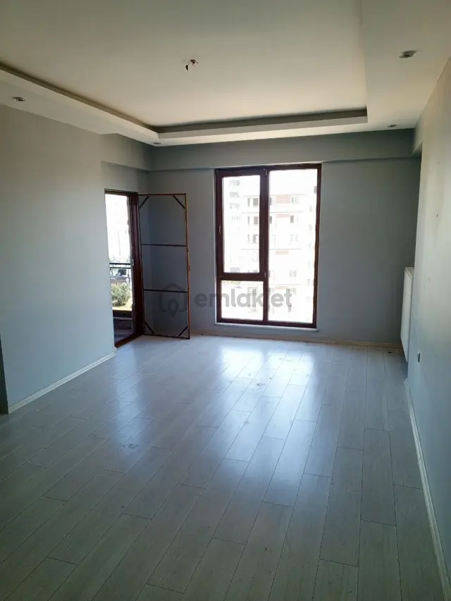 Tapu Müdürlüğü Civarı Kiralık 2+1 Geniş Ve Ferah Daire 2