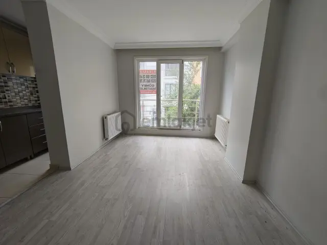 Güneyden Yeni Binada 1+1. 75m2 Balkonlu Ara Kat Daire 1
