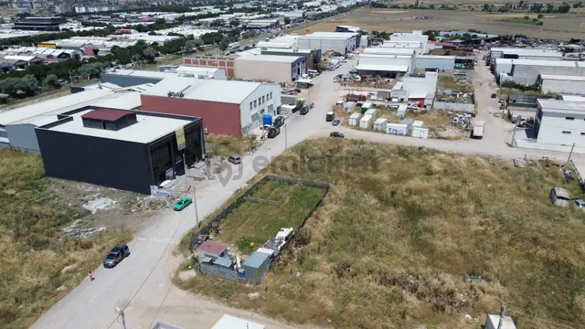 Paşaalanında 506 M2 Köşe Konumda Ticari Arsa 1
