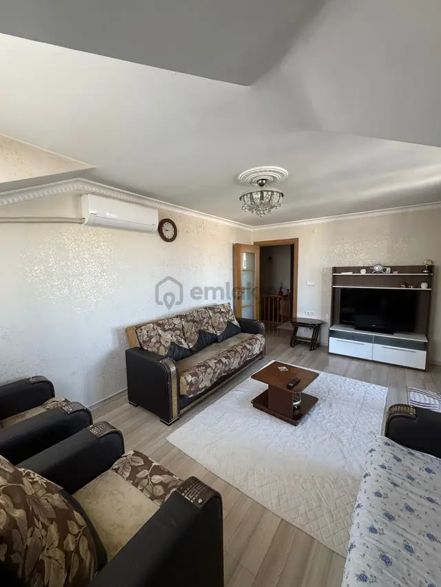 Yakuplu Metrobüse 10 Dk Mesafede Eşyalı Kiralık 1+1 1