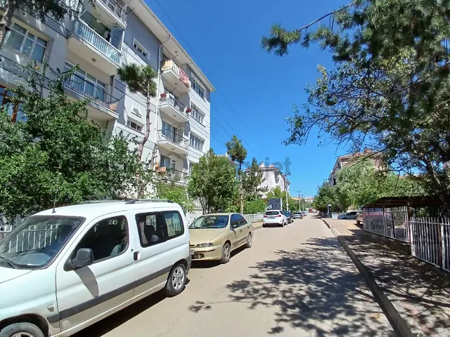 Çıtırık'tan Sincan Fatih Mh. Metro Yakını Satılık 3+1 Daire 1