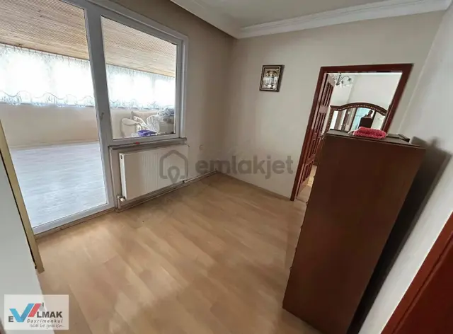 Evalmak'tan Söğütlüçeşme Mah.de Kiralık 2+1 Arakat Daire 2