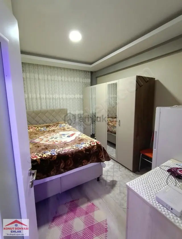 Eminevime Uyar Karani Cad.üzeri 3+1 Fullbakımlı 5 Yaş Panjurlu 2