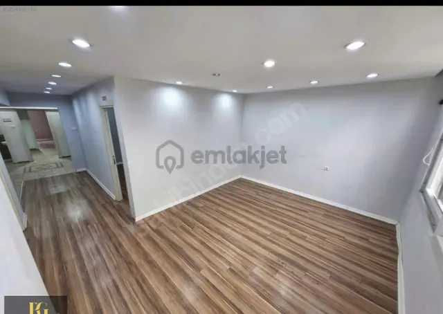 4+1 Barajyolu * Yenibaraj 5-1katı 800aidat Kap.mutfak 180m2 Daire Ofis * İşyeri*araç Takası Olur. 1