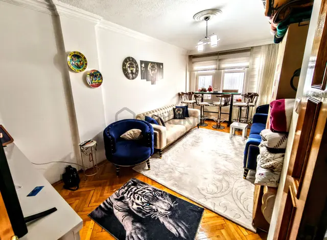 Işınlar Mahallesi Satılık Eminevime Uygun, Ön, Kombili 4+1 Daire 2