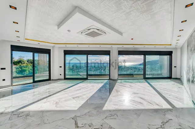 Alanya / Cikcilli’de Panoramik Manzaralı 5+2 Lüks Müstakil Villa 2