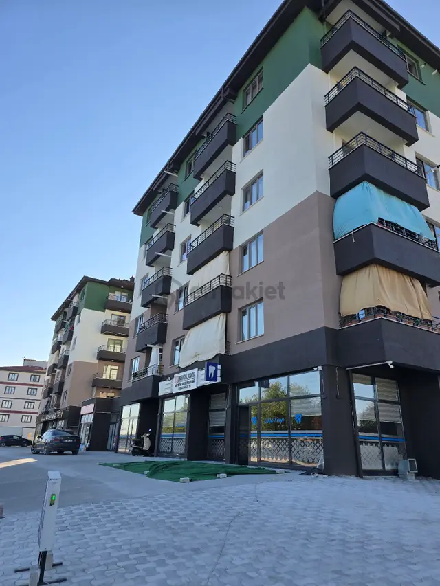Selim Sultan Mh Selim Sultan Spor Tesisleri Karşısı Arakat Lüx 3+1 Dairemiz Satılık 1