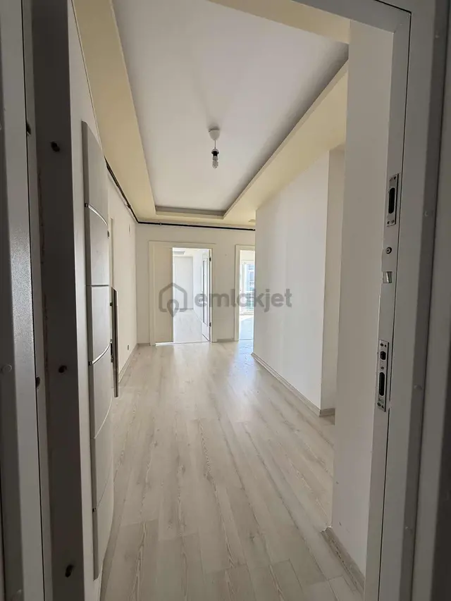 Mezitli Akdeniz Mah. Şehir Ve Deniz Manzaralı 3+1 Kiralık Daire 1