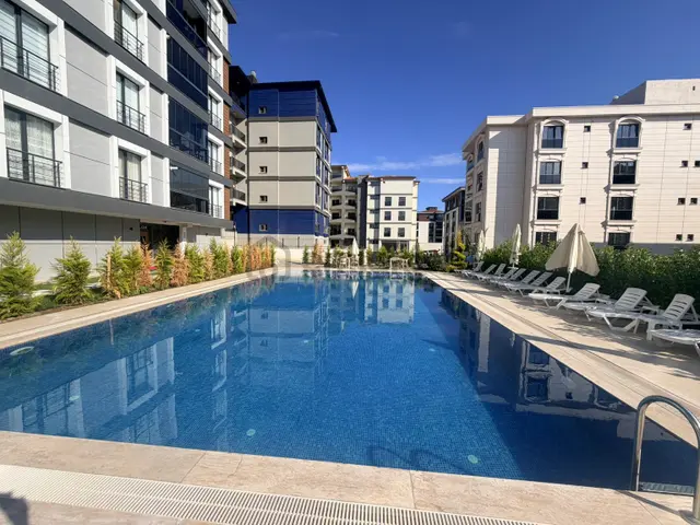 Tekirdağ Süleymanpaşa Atatürk Mahallesi Havuzlu Sitede Kiralık 1+1 1