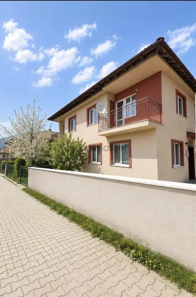 Bilecikte Acil Satılık Müstakil 5+1 İkiz Villa! 1