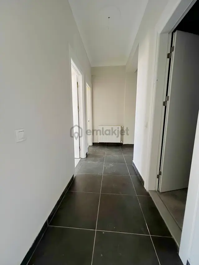 Pınarbaşı'nda Çamlık Parkı Karşısı 3+1 Daire 2