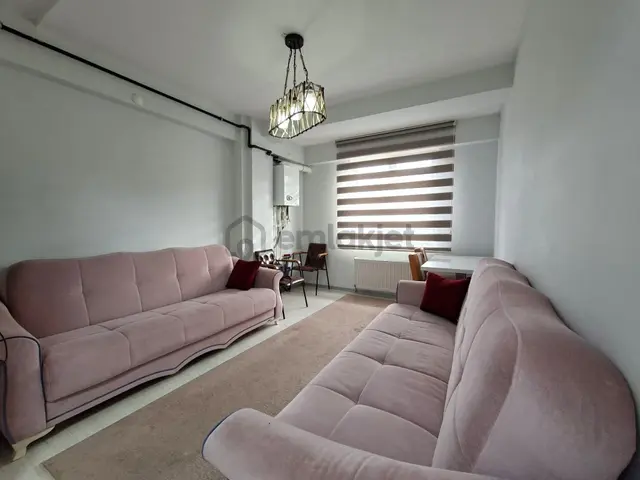 Recep Ümit'ten Sakarya-2 Caddesi Yakını Eşyalı Kiralık 1+1 Daire 2