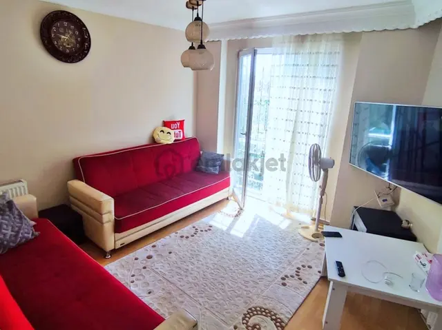 Mertcan'dan Hürriyet Mah. Adnan Kahveci Cad. Yürüme 2+1 Kiralık 1