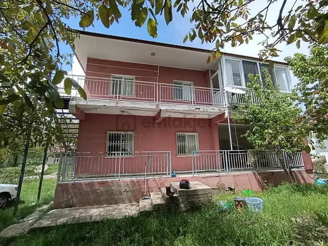 Onur Gayrimenkul'den Satılık Yayla Evi 1