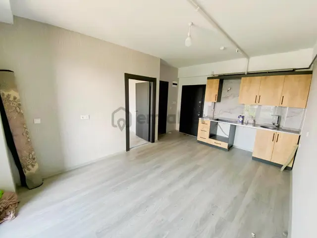 Rota'dan Öğretmenevi Yanı Kayalar'da 1+1 1