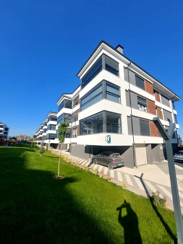 Oldpol Emlak'tan Yaşampark Sitesinde Harıka 3+1 Daıre 1