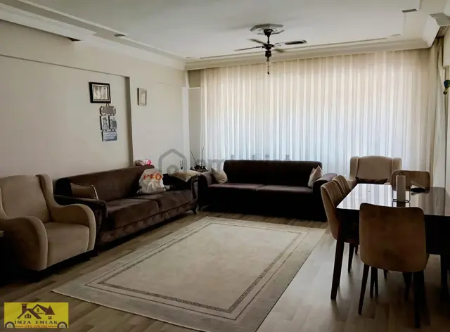 Antalya Merkezde Mall Of Deepo Avm Arkasında 3 + 1 Ayrı Mutfak