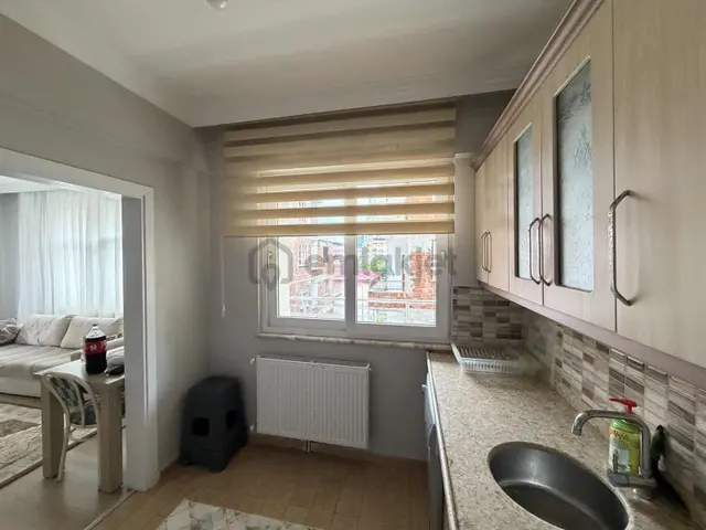 Hopa Emlak'tan Kemalpaşa Merkez'de Eşyalı Kiralık Daire 1